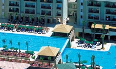 AMARA BEACH RESORT SIDE