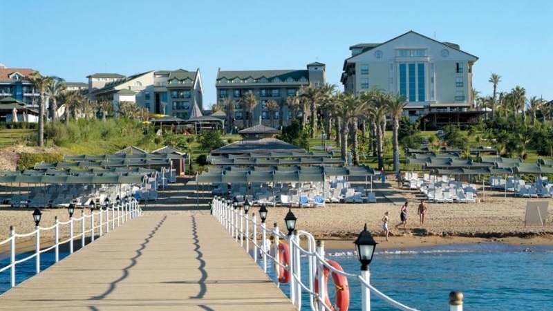 AMARA BEACH RESORT SIDE